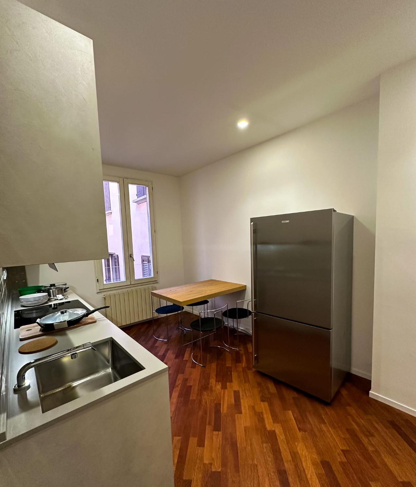 Whouse Large Suite Apartment Indipendenza Bologna Eksteriør billede